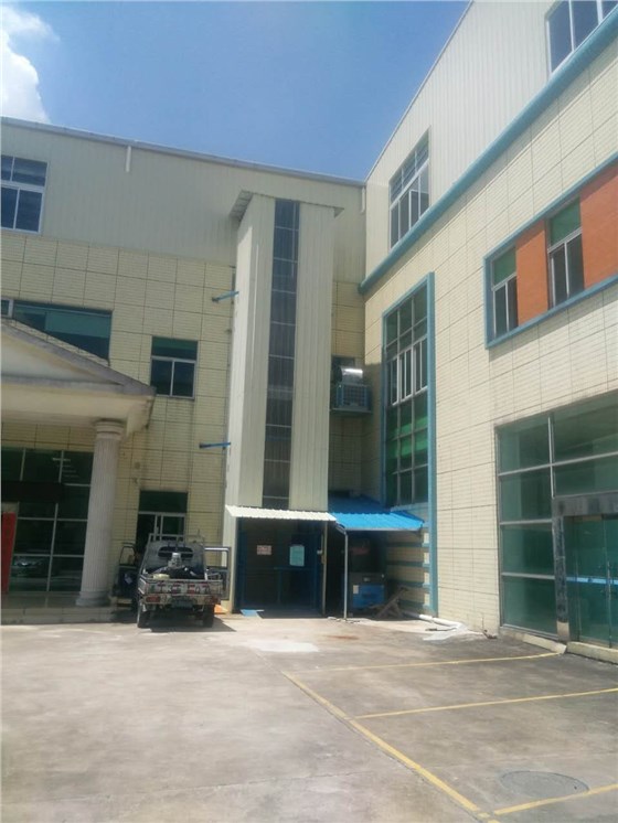 液压升降平台维修技巧_液压升降货梯台面倾斜如何处理_液压升降平台故障处理