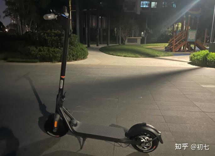 选购指南_电动滑板车优缺点分析_电动升降限高杆设计